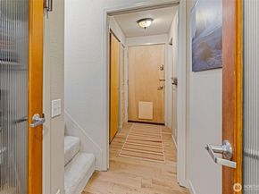 8814 Earl Avenue NW, Seattle WA 98117