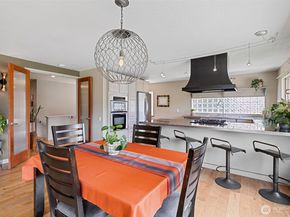 8814 Earl Avenue NW, Seattle WA 98117