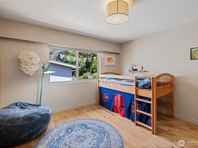8814 Earl Avenue NW, Seattle WA 98117