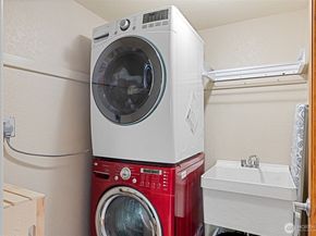 8814 Earl Avenue NW, Seattle WA 98117