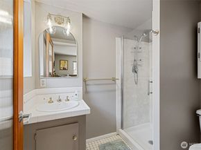 8814 Earl Avenue NW, Seattle WA 98117