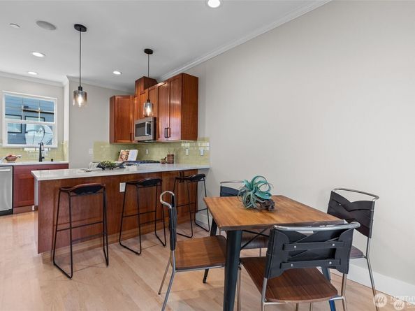 31 Etruria Street B, Seattle WA 98109