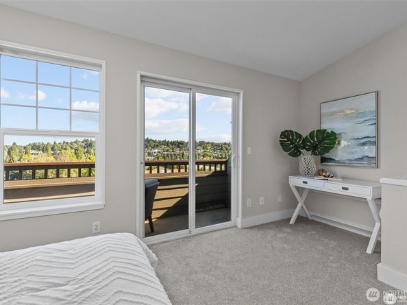 31 Etruria Street B, Seattle WA 98109