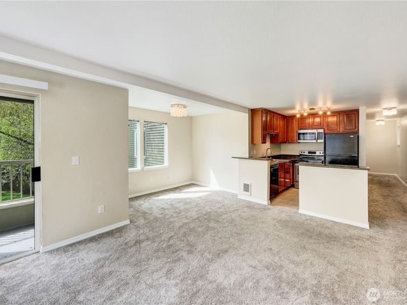 20320 Bothell-Everett Highway D204, Bothell WA 98012