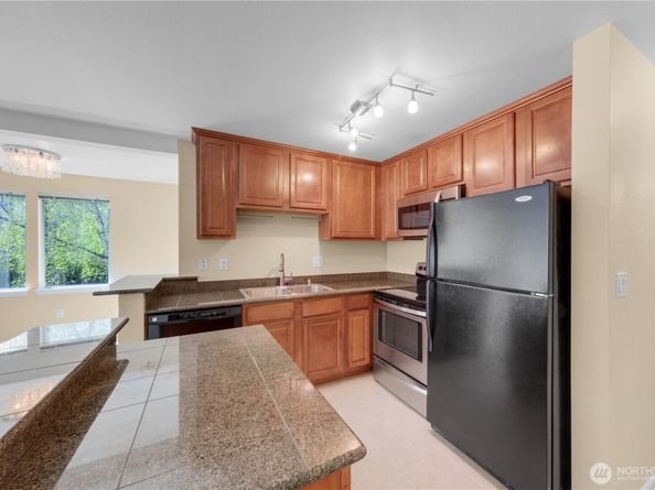 20320 Bothell-Everett Highway D204, Bothell WA 98012