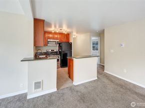 20320 Bothell-Everett Highway D204, Bothell WA 98012
