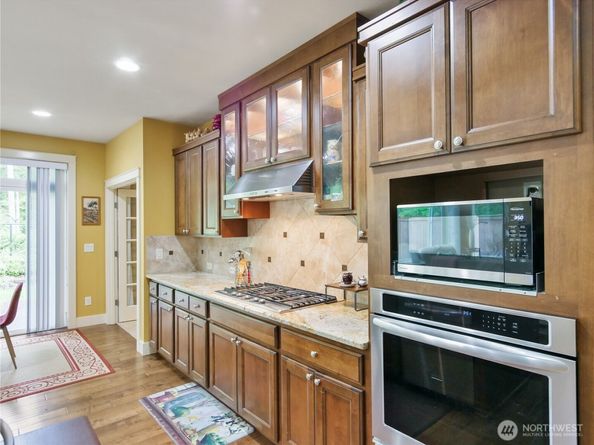 10625 240th Avenue NE, Redmond WA 98053