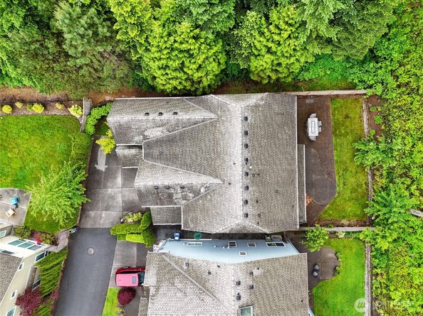 10625 240th Avenue NE, Redmond WA 98053
