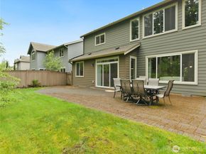 10625 240th Avenue NE, Redmond WA 98053