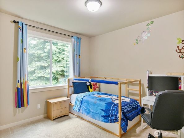 10625 240th Avenue NE, Redmond WA 98053
