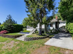 12001 20th Avenue NE, Seattle WA 98125