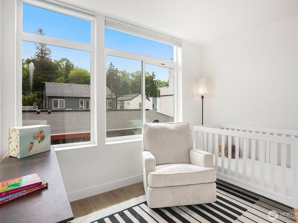 1055 S Cloverdale, Seattle WA 98108