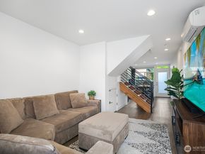 1055 S Cloverdale, Seattle WA 98108