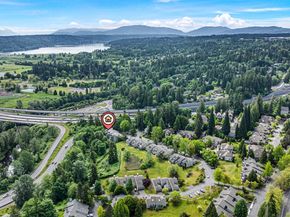 15734 NE 70th Ct 15734, Redmond WA 98052