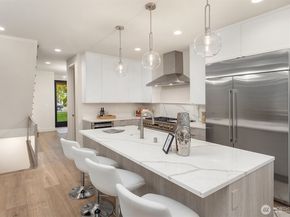815 18th Avenue W, Kirkland WA 98033