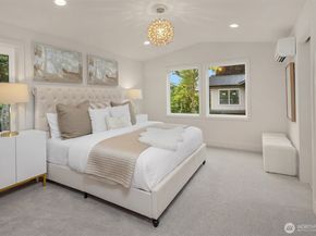 815 18th Avenue W, Kirkland WA 98033