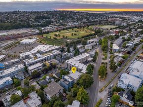 2241 13TH Avenue W 201, Seattle WA 98119
