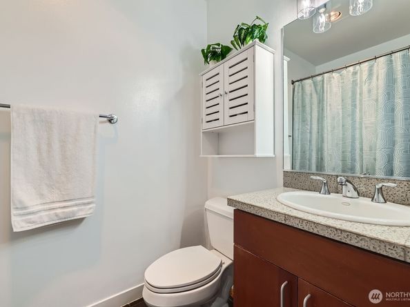655 Crockett Street B304, Seattle WA 98109