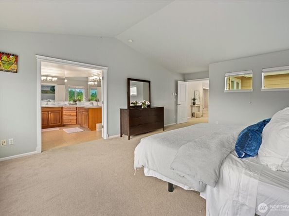 36107 SE Isley Street, Snoqualmie WA 98065