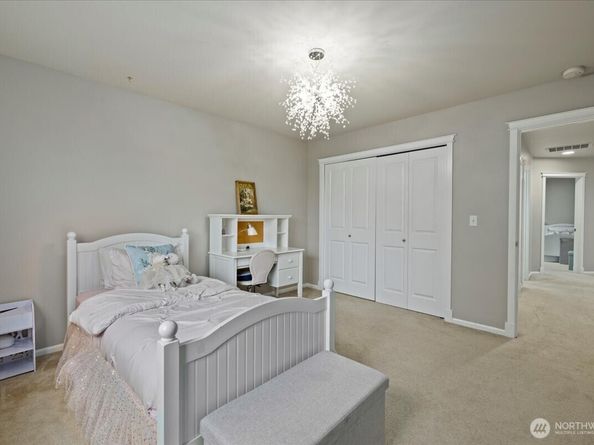 36107 SE Isley Street, Snoqualmie WA 98065