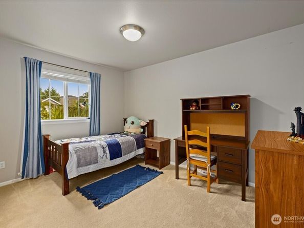 36107 SE Isley Street, Snoqualmie WA 98065