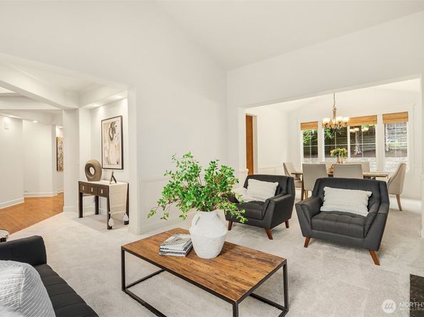 11710 157th Avenue NE, Redmond WA 98052