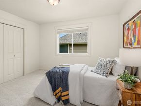 11710 157th Avenue NE, Redmond WA 98052