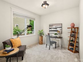 11710 157th Avenue NE, Redmond WA 98052