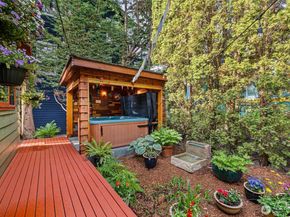 7139 Wright Avenue SW, Seattle WA 98136