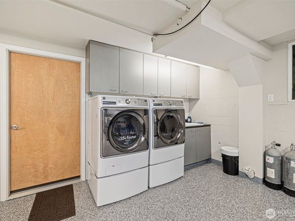 7139 Wright Avenue SW, Seattle WA 98136