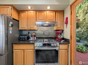 7139 Wright Avenue SW, Seattle WA 98136