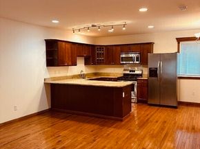 6829 Weedin Place NE, Seattle WA 98115