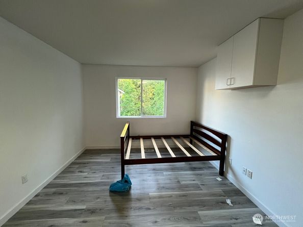 9525 S 221st Place, Kent WA 98031