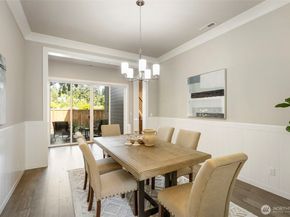 8784 NE Winslow Grove Ct, Bainbridge Island WA 98110