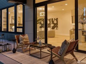 1806 154th Avenue SE, Bellevue WA 98007