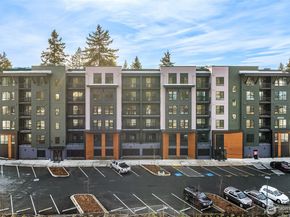 6949 NE 184th Lane 504, Kenmore WA 98028