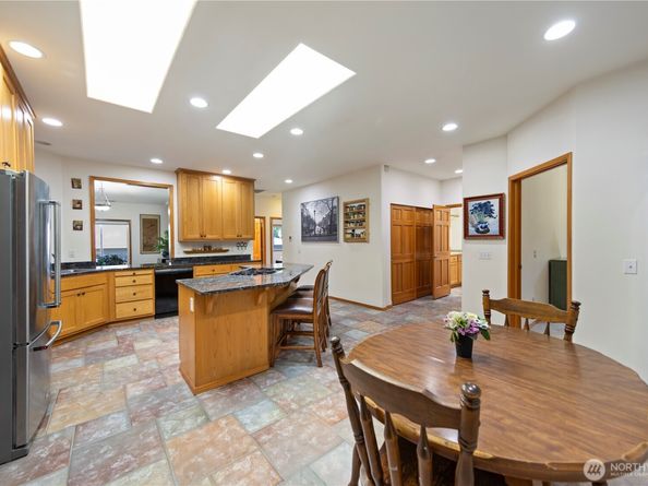 16314 2nd Drive SE, Bothell WA 98012