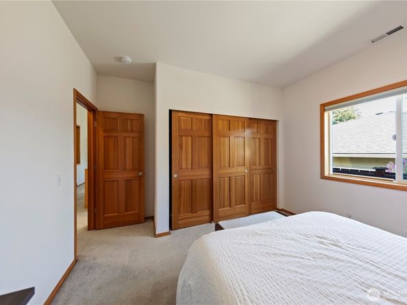 16314 2nd Drive SE, Bothell WA 98012