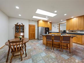 16314 2nd Drive SE, Bothell WA 98012