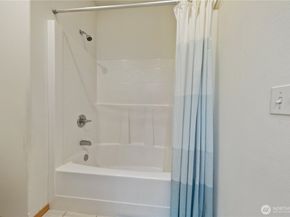 16314 2nd Drive SE, Bothell WA 98012