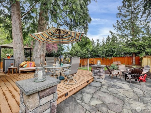 2212 186th Avenue NE, Redmond WA 98052