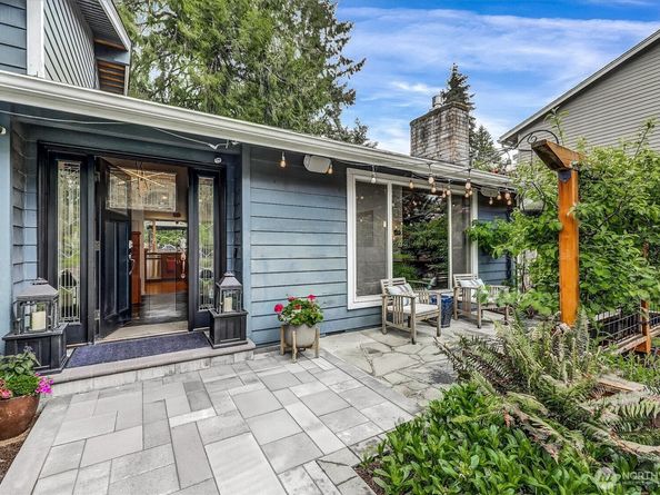 2212 186th Avenue NE, Redmond WA 98052