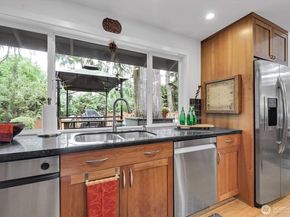 2212 186th Avenue NE, Redmond WA 98052