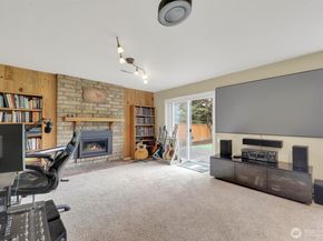 2212 186th Avenue NE, Redmond WA 98052