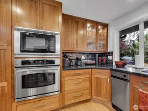 2212 186th Avenue NE, Redmond WA 98052