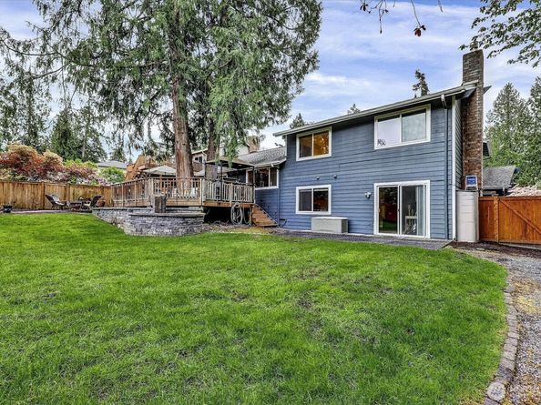 2212 186th Avenue NE, Redmond WA 98052
