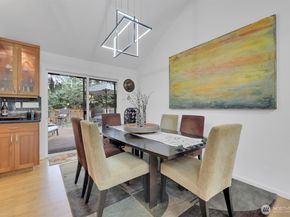 2212 186th Avenue NE, Redmond WA 98052
