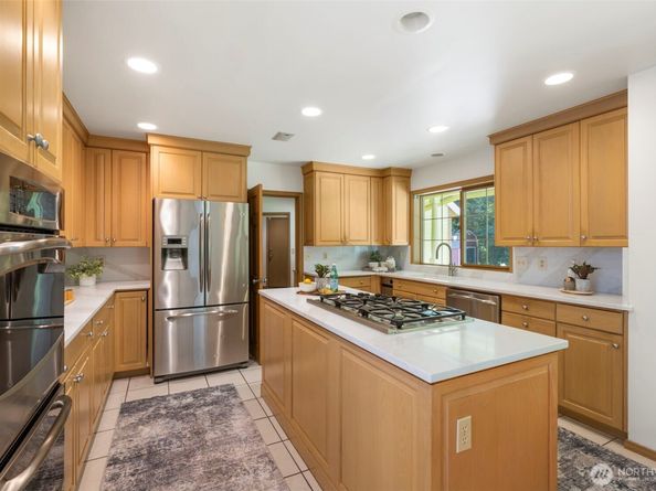 13715 3rd Drive SE, Everett WA 98208