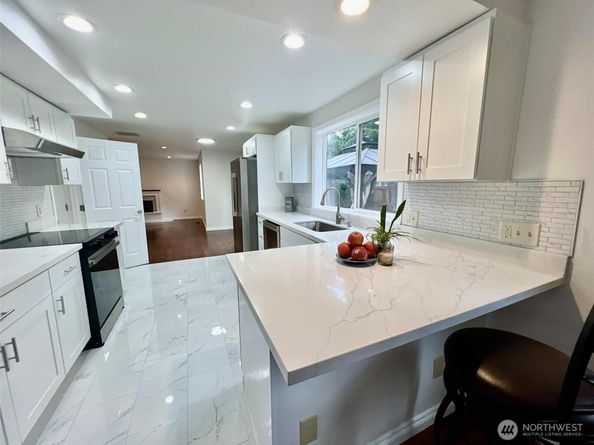 10900 SE 219th Place, Kent WA 98031