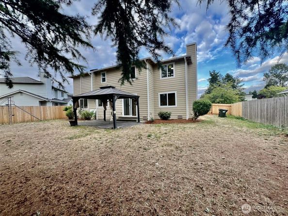 10900 SE 219th Place, Kent WA 98031